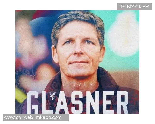 曼联高层青睐格拉斯纳3中卫战术或成新选择